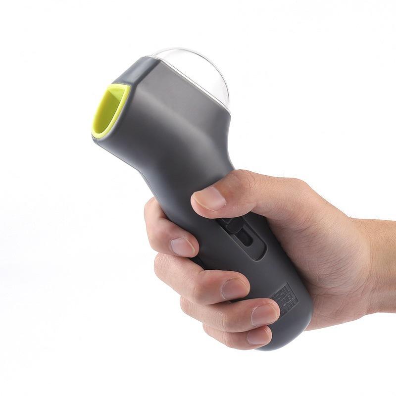 Rutland™ Pet Treat Launcher